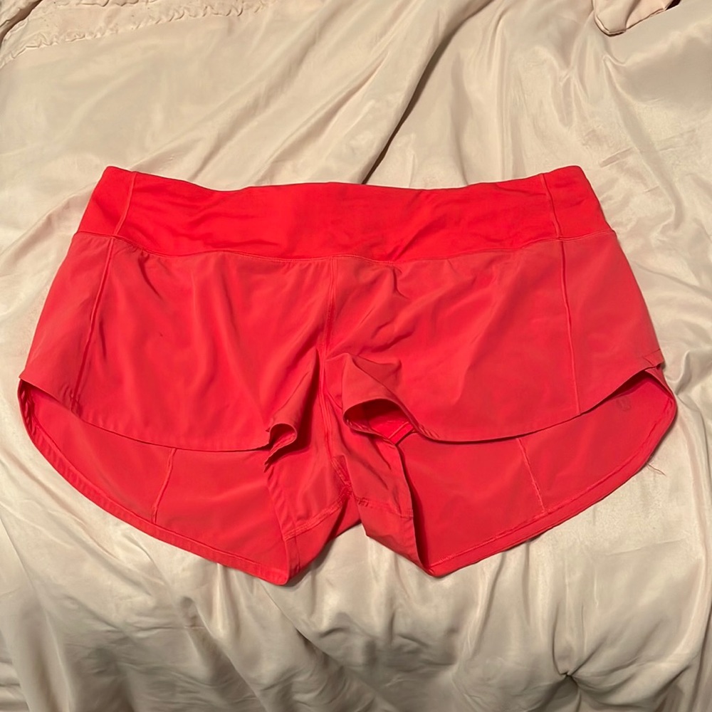 Basically new pink lulu lemon shorts!!